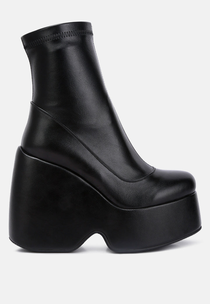 purnell high platform ankle boots by ruw#color_black