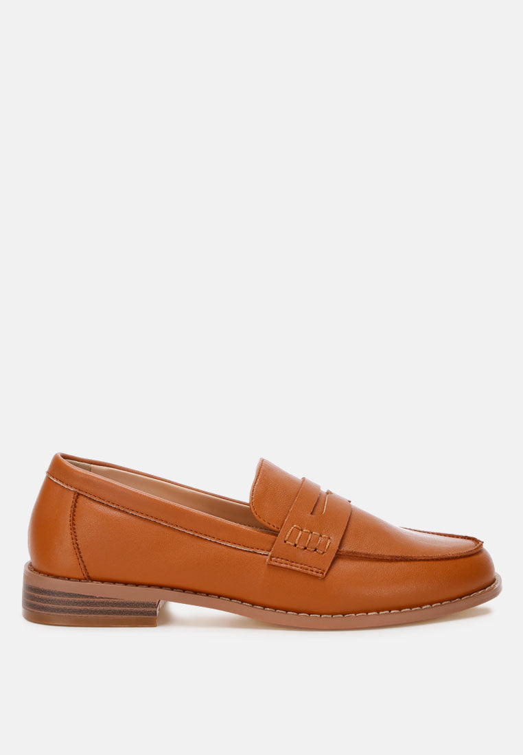 mocasines reiga con tacón bajo en bloque#color_tan