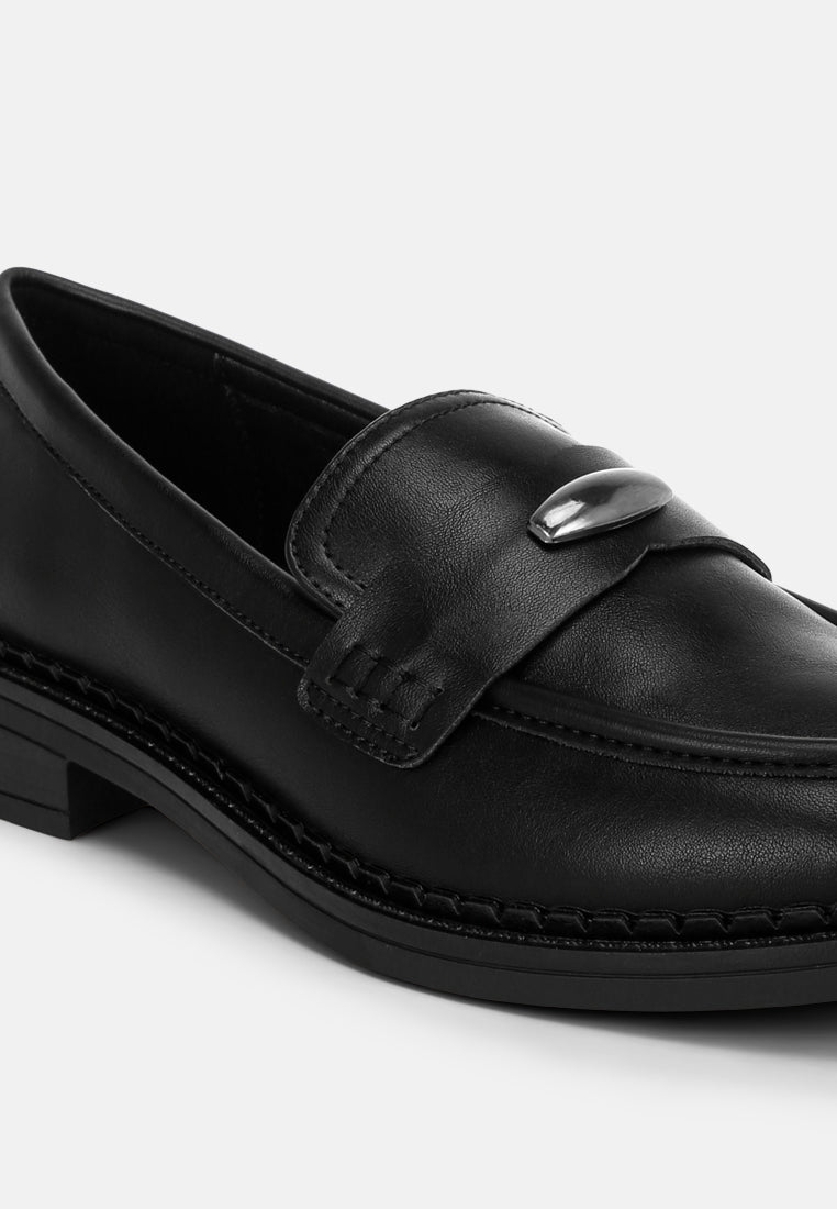 london rag women's aquitane stacked low block loafers by motes#color_black-smooth