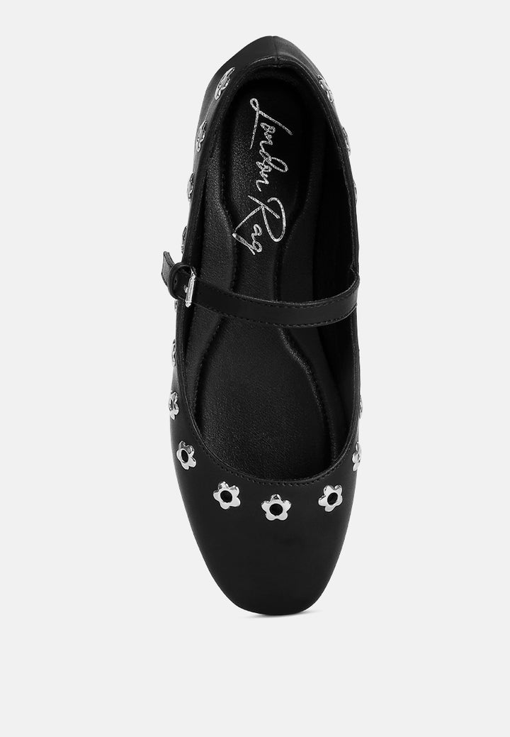 floral eyelet strapped ballerinas by ruw color_black
