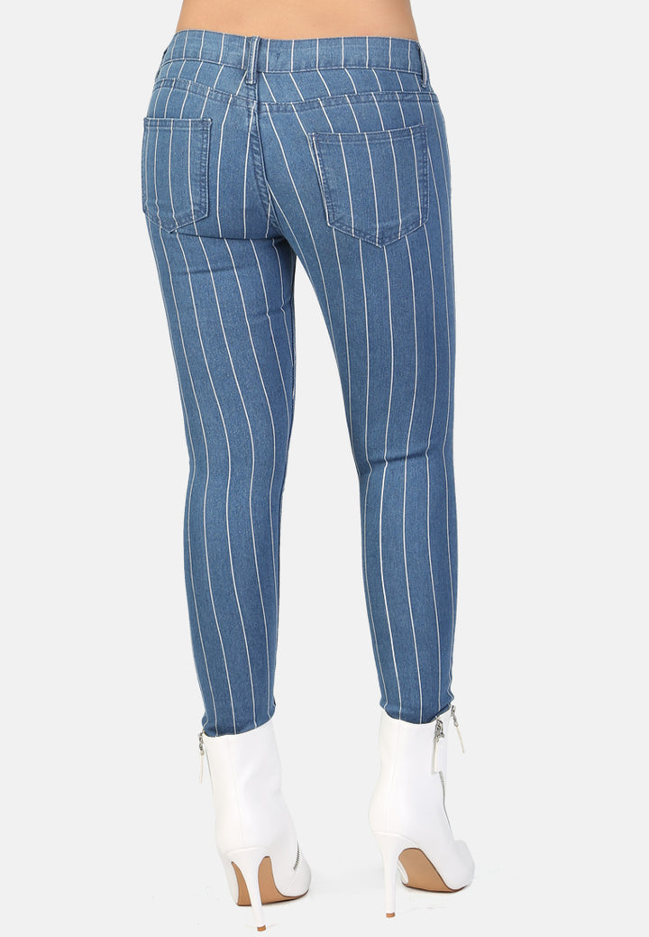 striped skinny jeans#color_light-blue