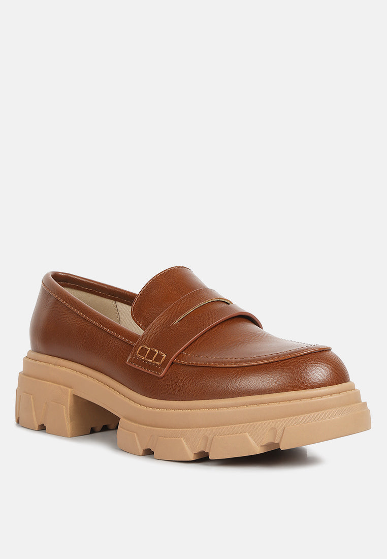 kyro wagon platform heel loafers#color_tan