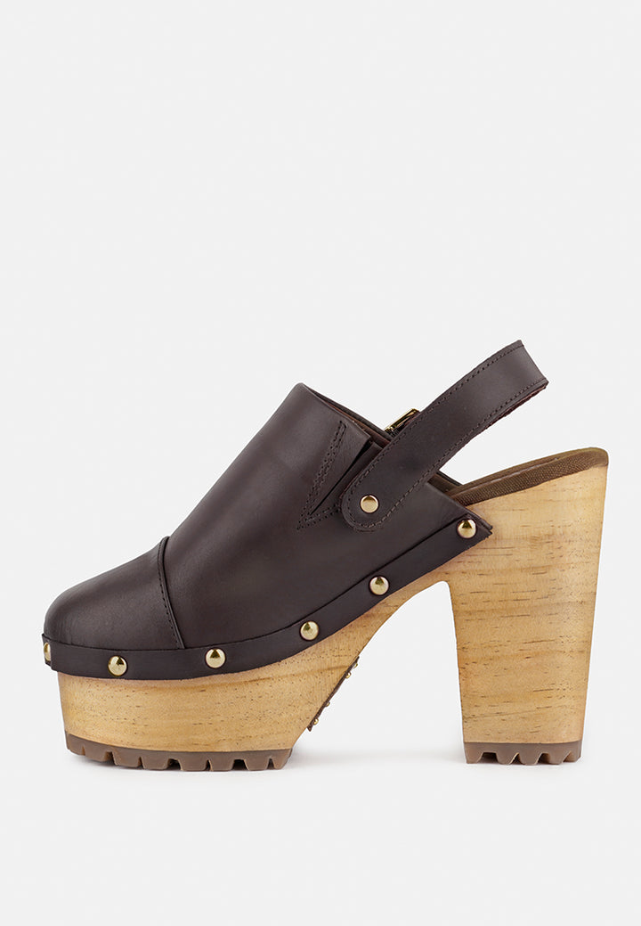alona slingback high block heeled clogs#color_brown