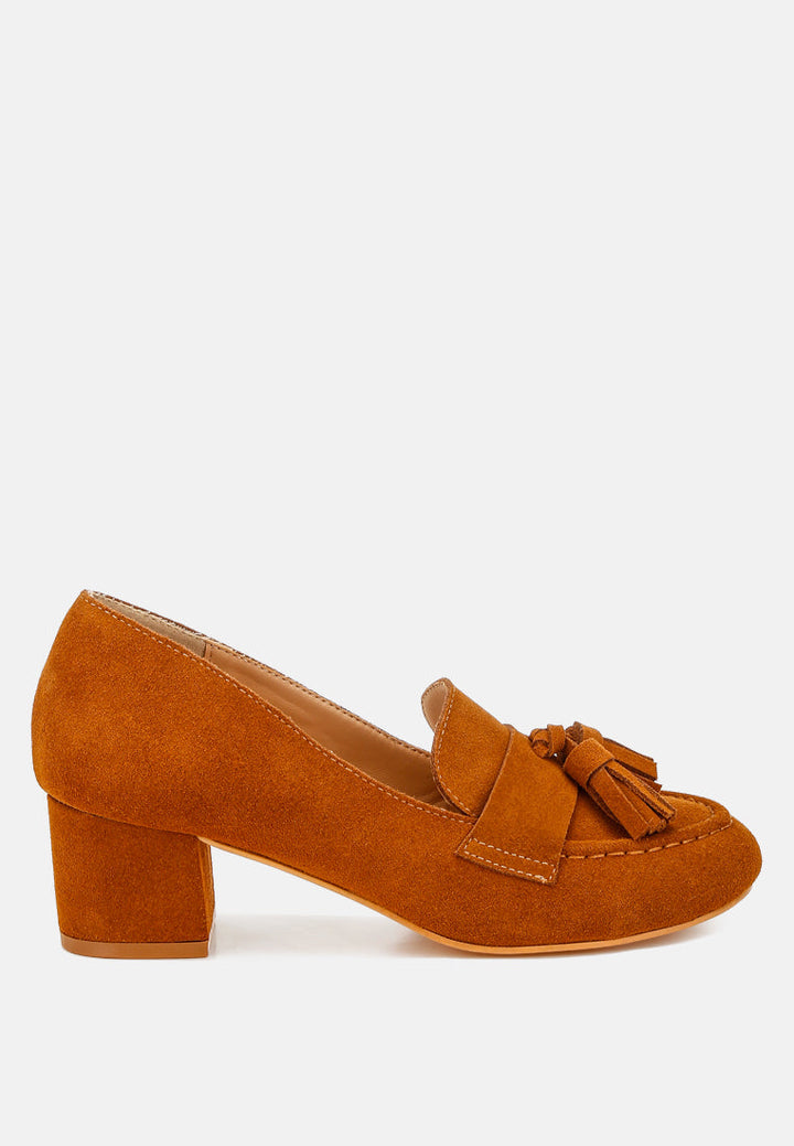 mocasines de ante con detalle de borlas aloha#color_tan