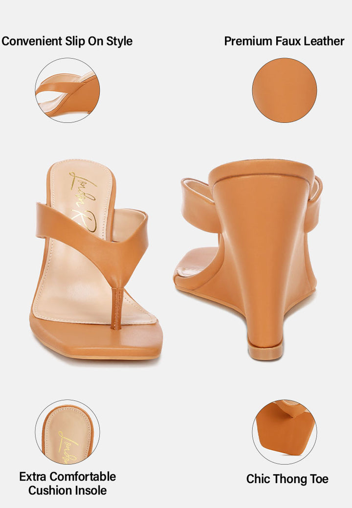 amilta square toe thong heels#color_tan-smooth
