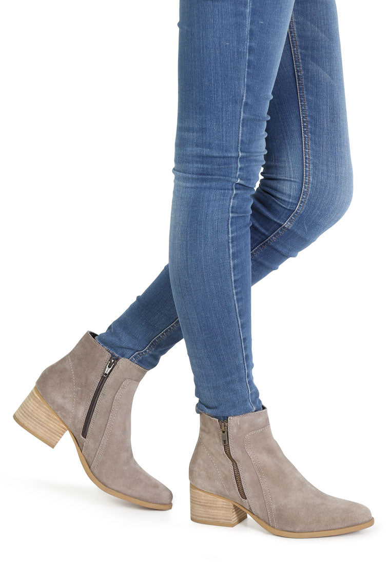 botines bauena con cierre de cremallera#color_taupe