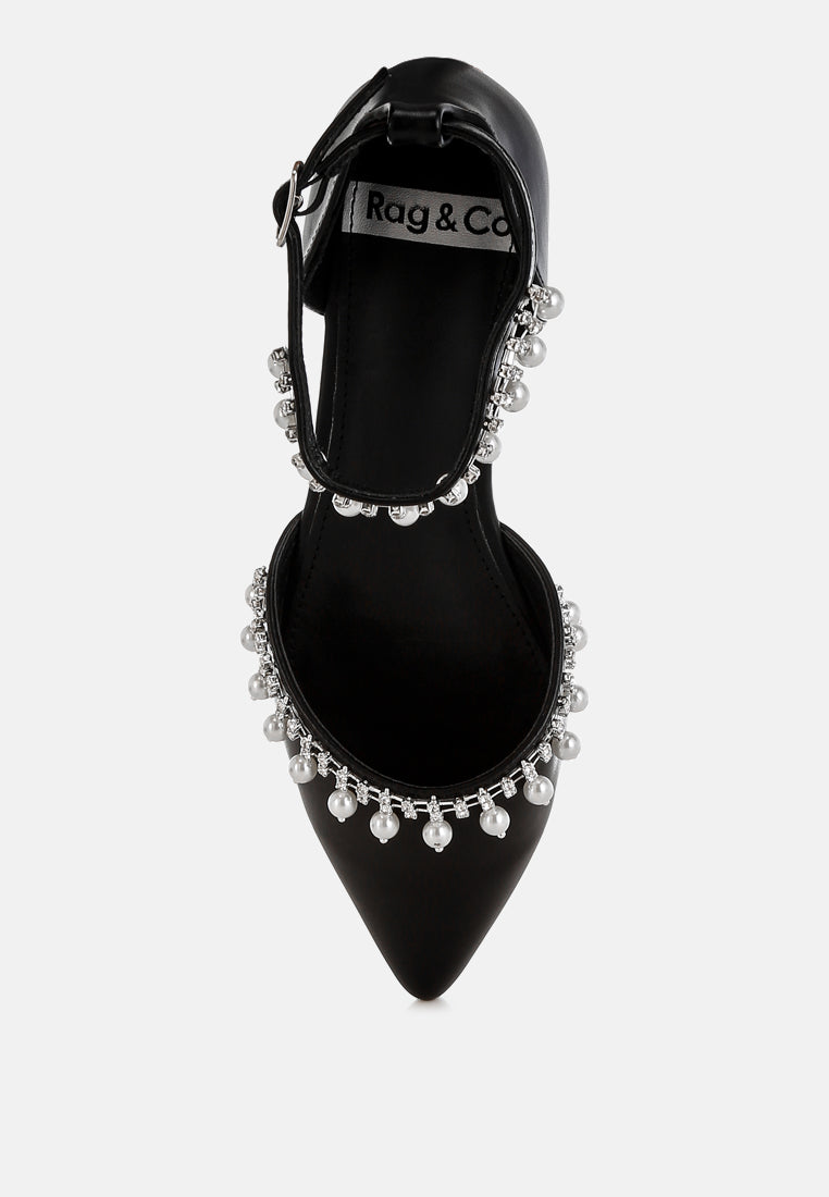 Sandalias planas con correa en el tobillo con perlas y diamantes de imitación aouva#color_black