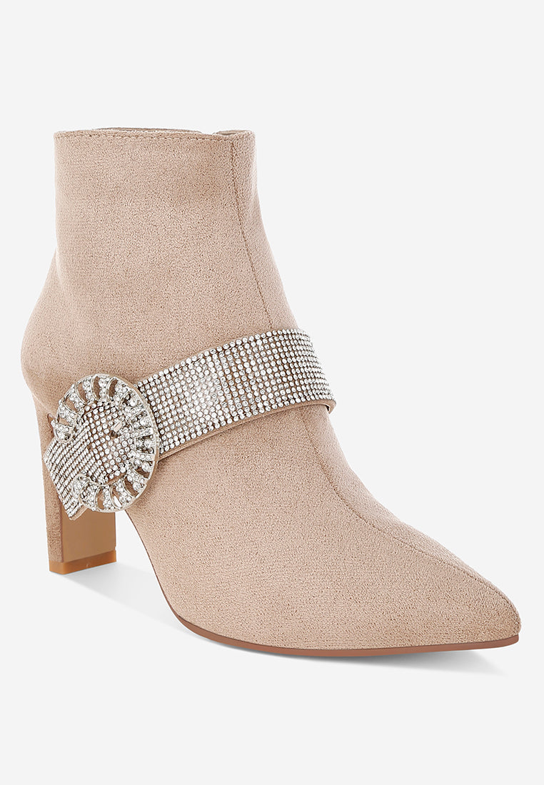 botas asagao con tiras de diamantes y pedrería#color_beige