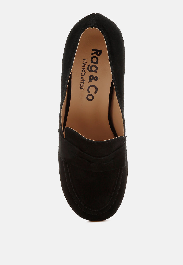Mocasines astra de ante con tacón en bloque#color_negro