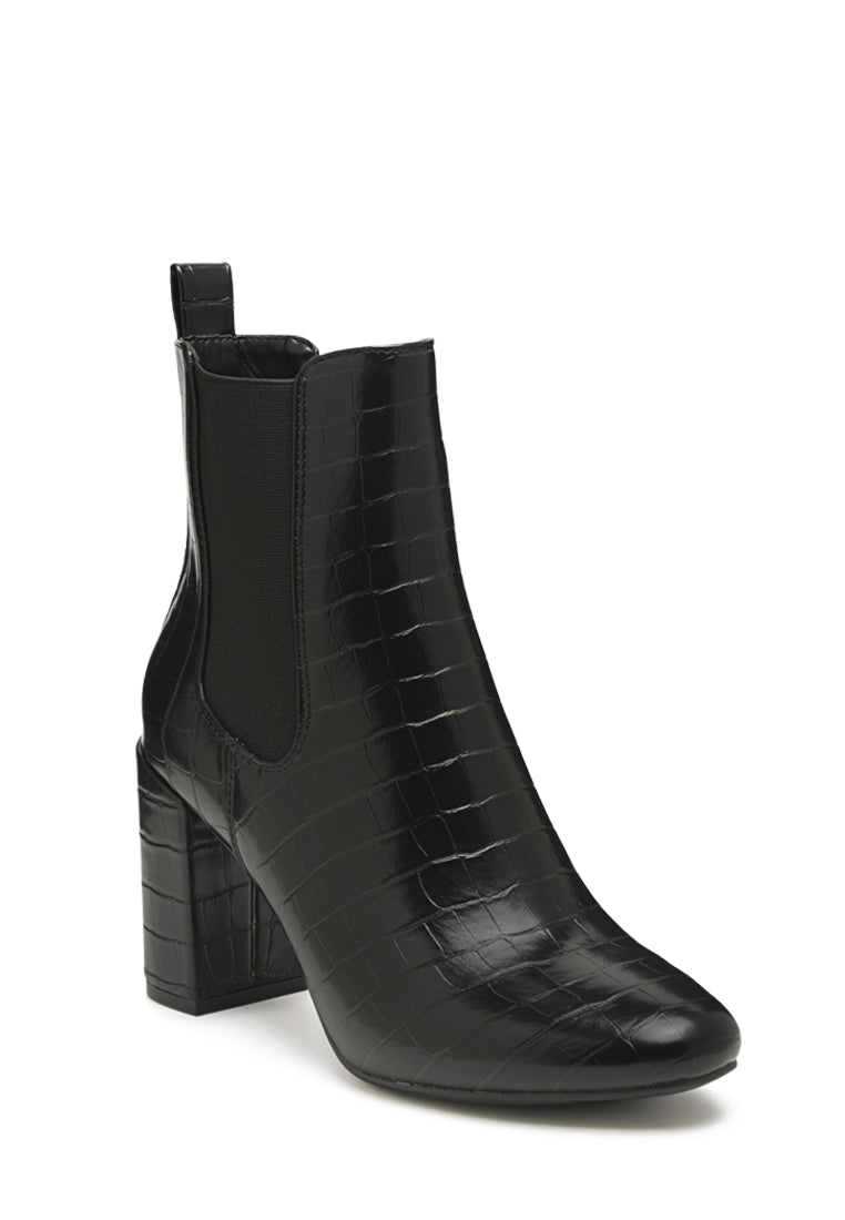 babbel faux leather block heel ankle boots#color_black