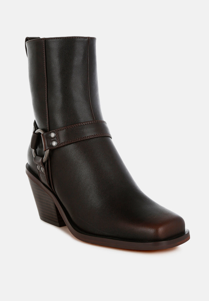 baccata elevated harness detail ankle boots#color_brown