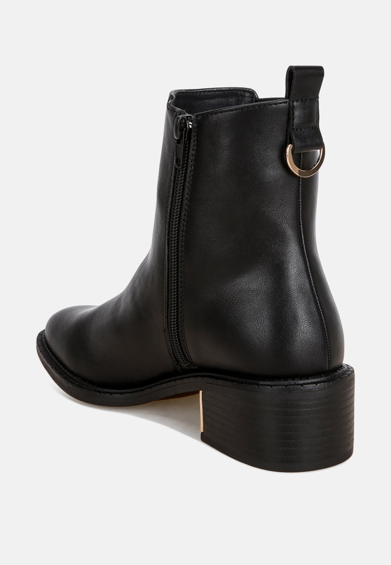 barnabas block heel chelsea boots#color_black-smooth