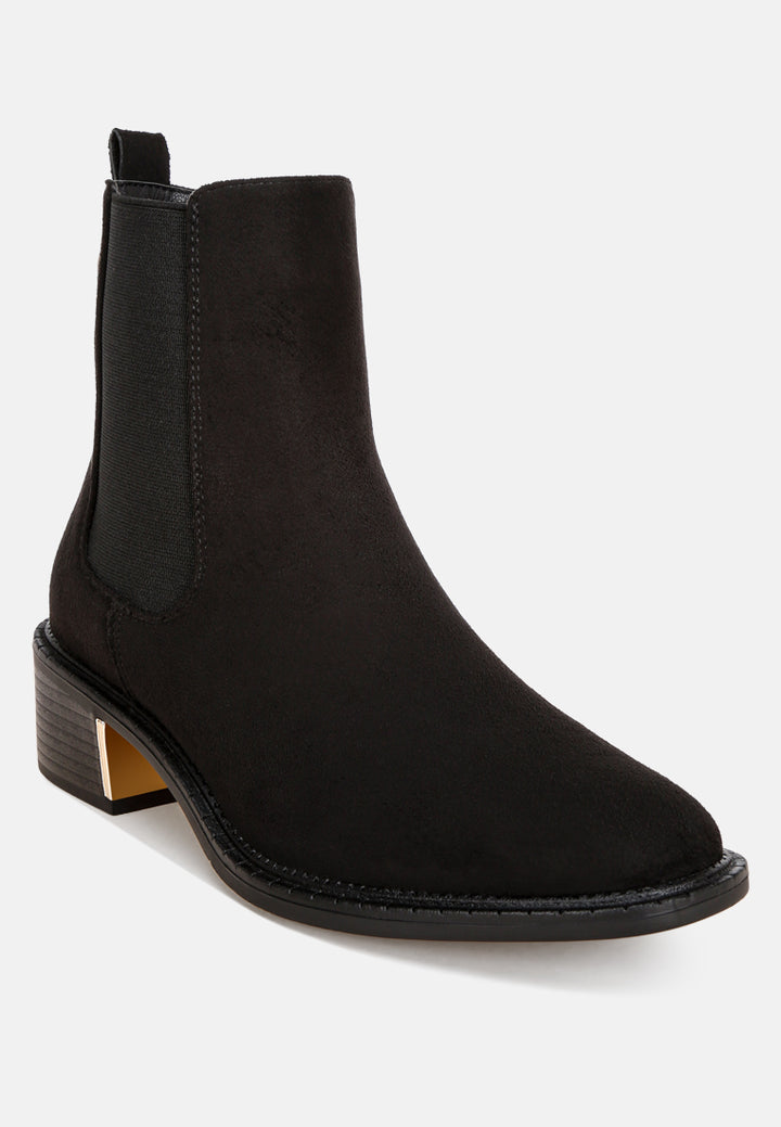 barnabas block heel chelsea boots#color_black-suede