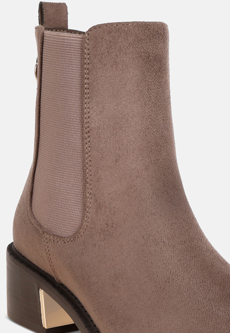 barnabas block heel chelsea boots#color_taupe-suede