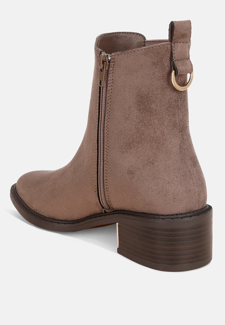 barnabas block heel chelsea boots#color_taupe-suede