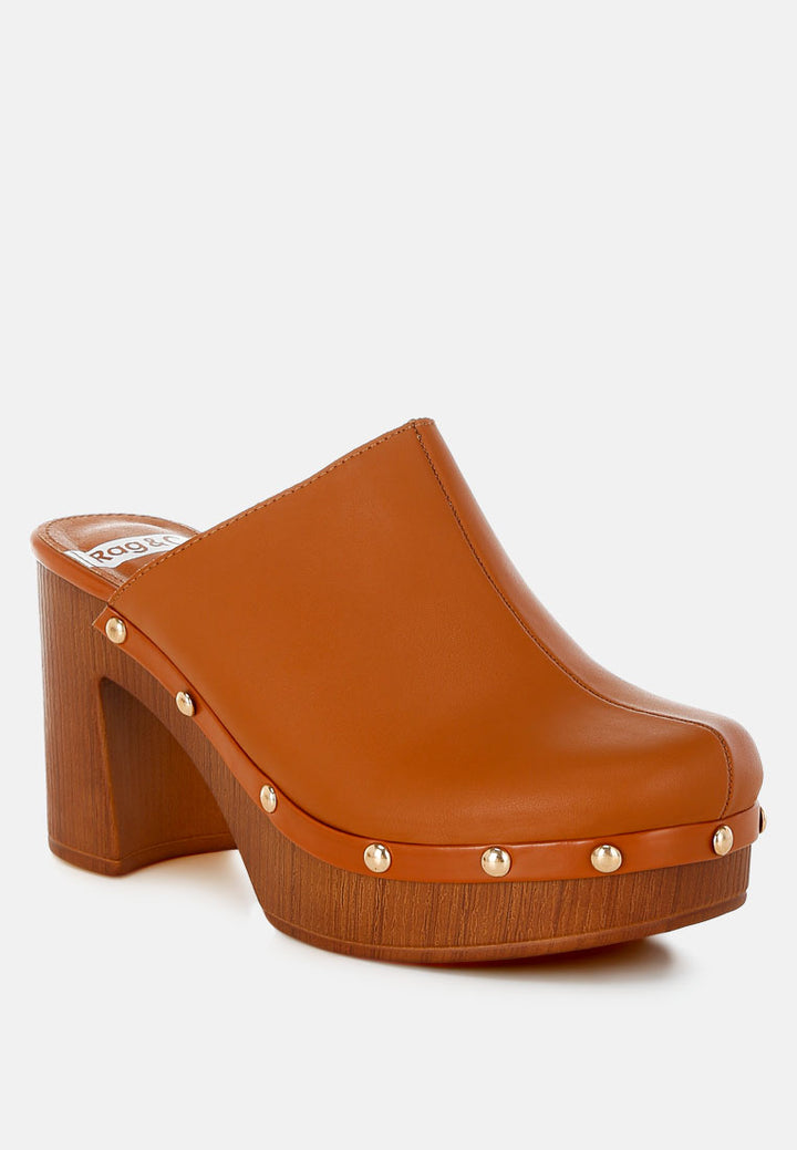 Zuecos de cuero reciclado benji#color_tan