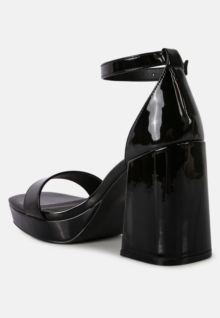 black high block heeled platform sandals#color_black