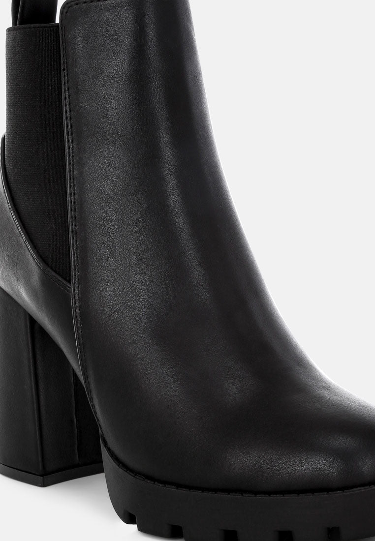 bolt block heeled chelsea boots by ruw#color_black
