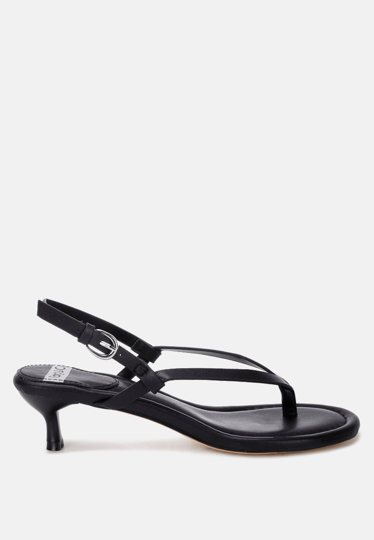 tacones brisbou con tira tipo tanga#color_negro-piel-genuina