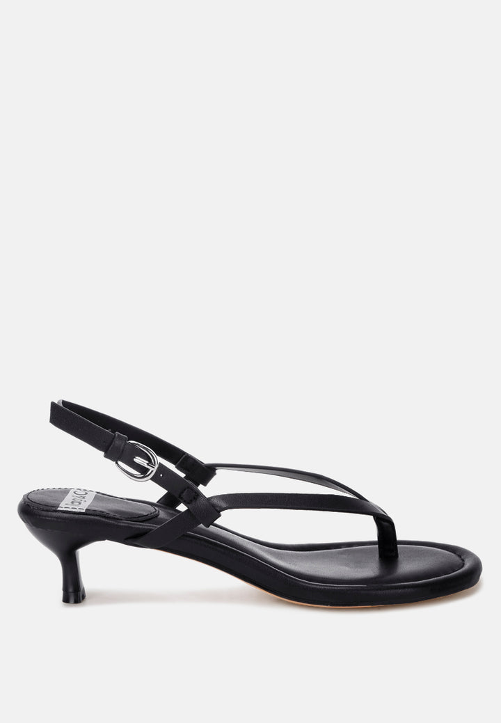 tacones brisbou con tira tipo tanga#color_negro-piel-genuina