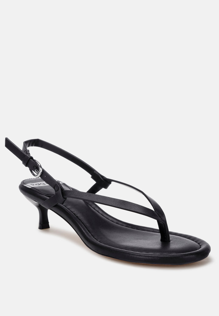 tacones brisbou con tira tipo tanga#color_negro-piel-genuina
