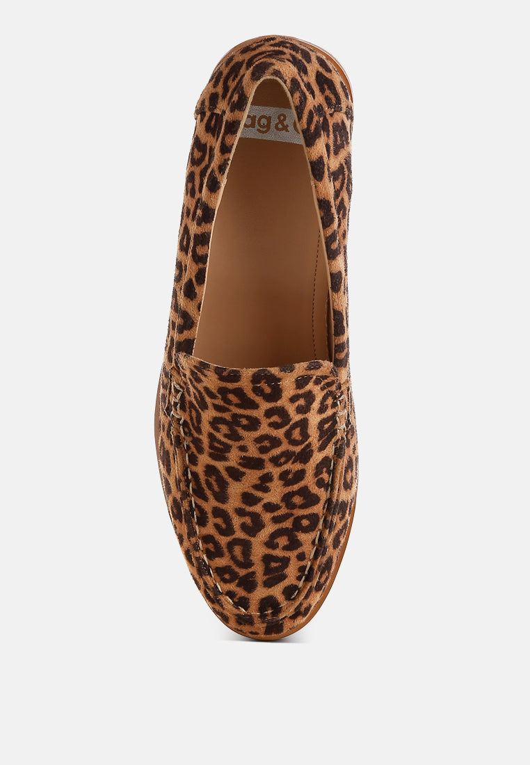 mocasines de tacón con estampado de leopardo cacani#color_leopard