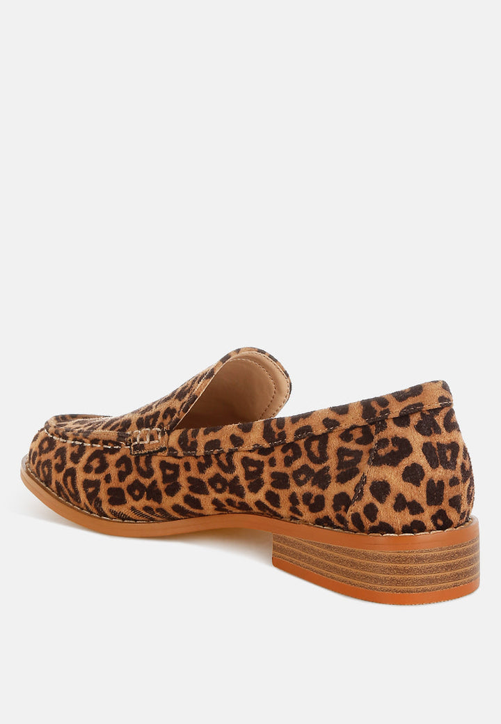 mocasines de tacón con estampado de leopardo cacani#color_leopard
