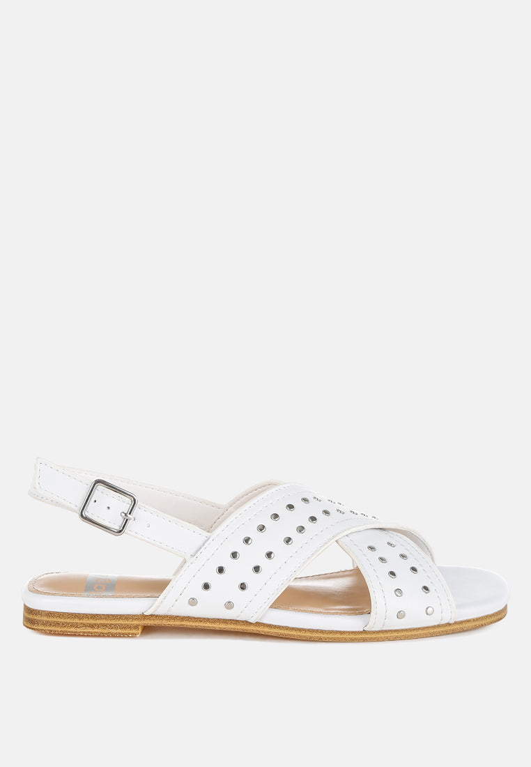 zapatos planos con hebilla y adornos de tachuelas calluna#color_white