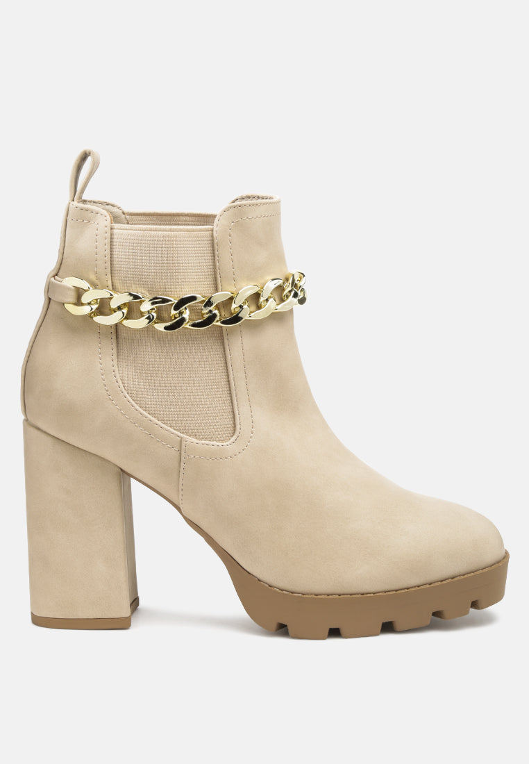 chain strap high heeled chelsea boots#color_sand