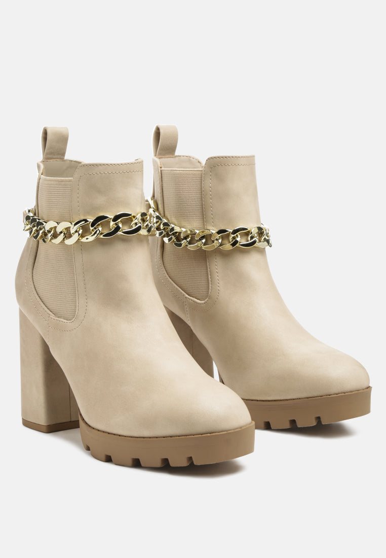 chain strap high heeled chelsea boots#color_sand