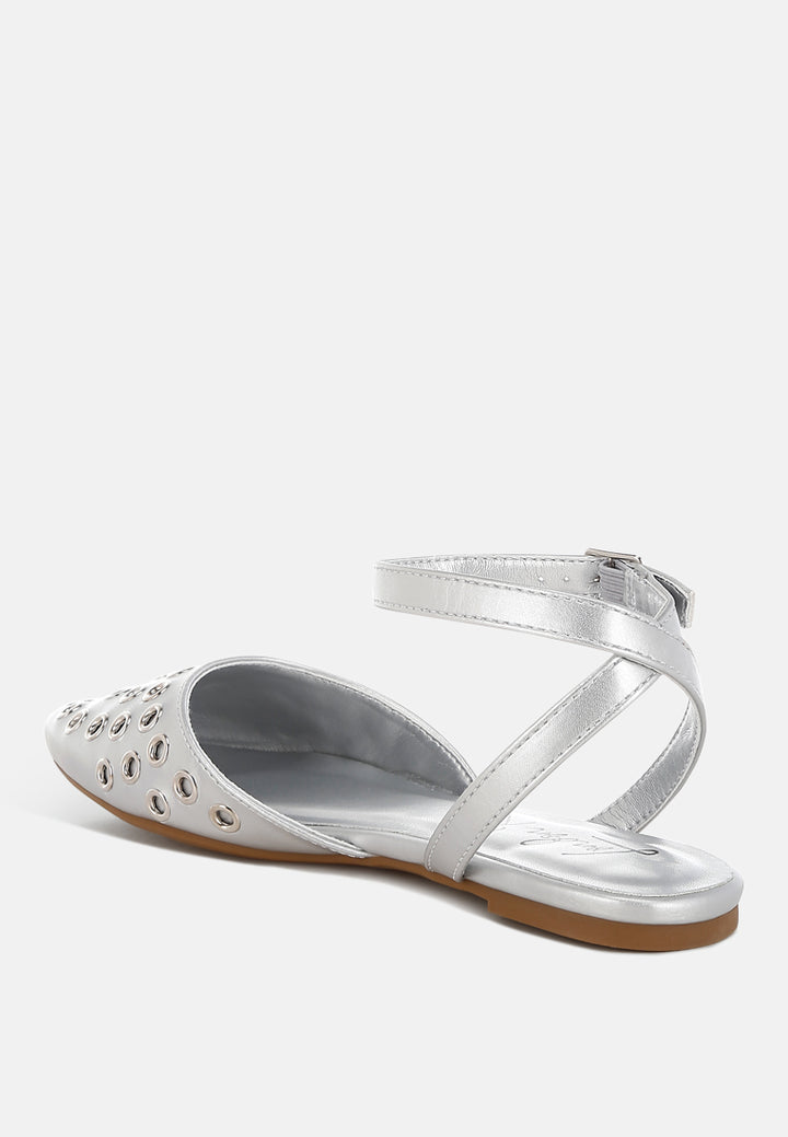 chalcis metallic eyelet detail flat sandals#color_silver