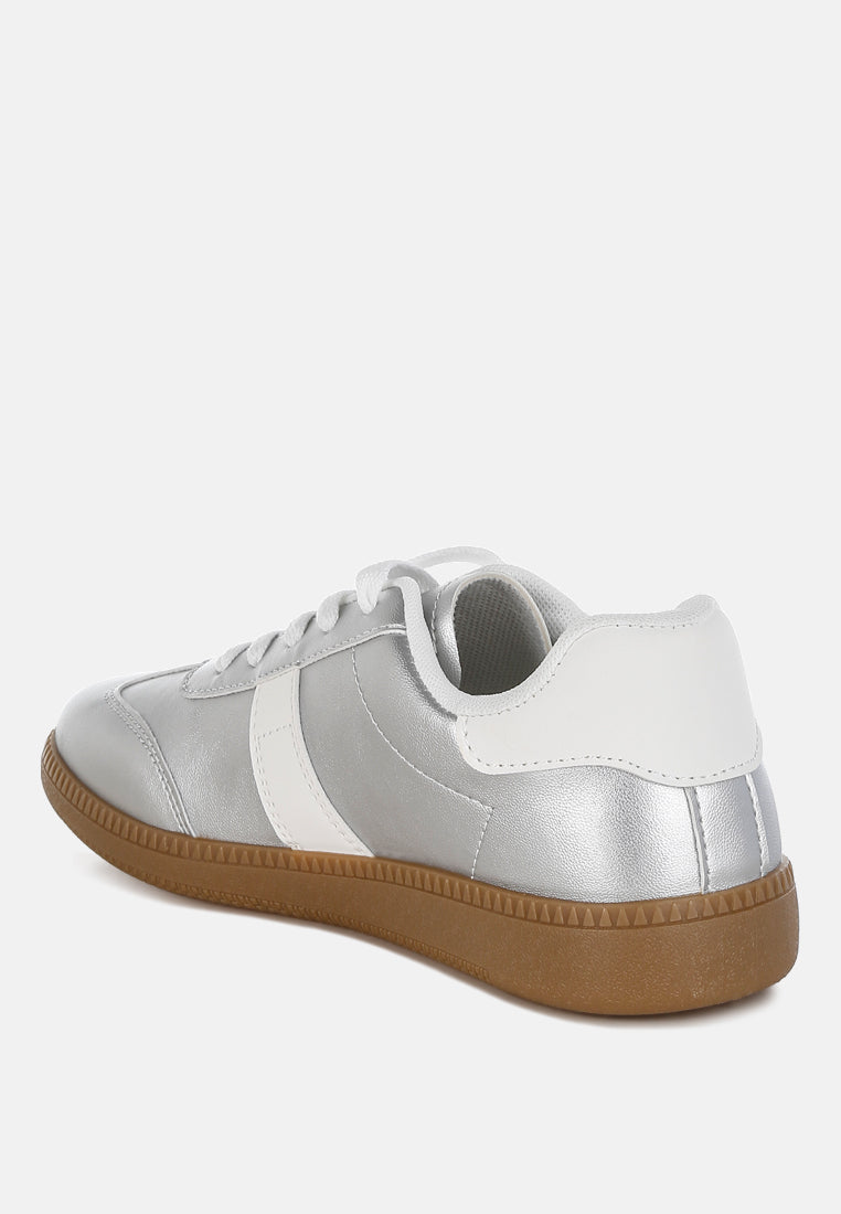 lace up metallic sneaker by mode#color_silver