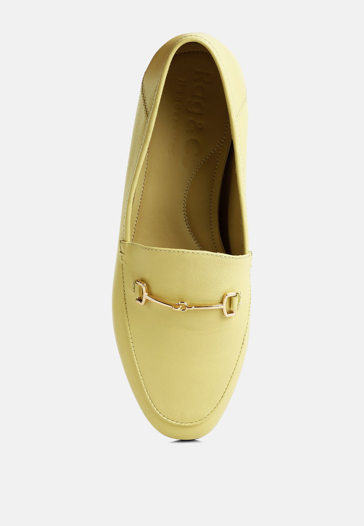 mocasines de tacón plano dareth horsebit#color_amarillo