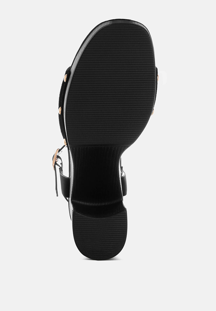 sandalias daniela de gamuza con bloque alto#color_negro
