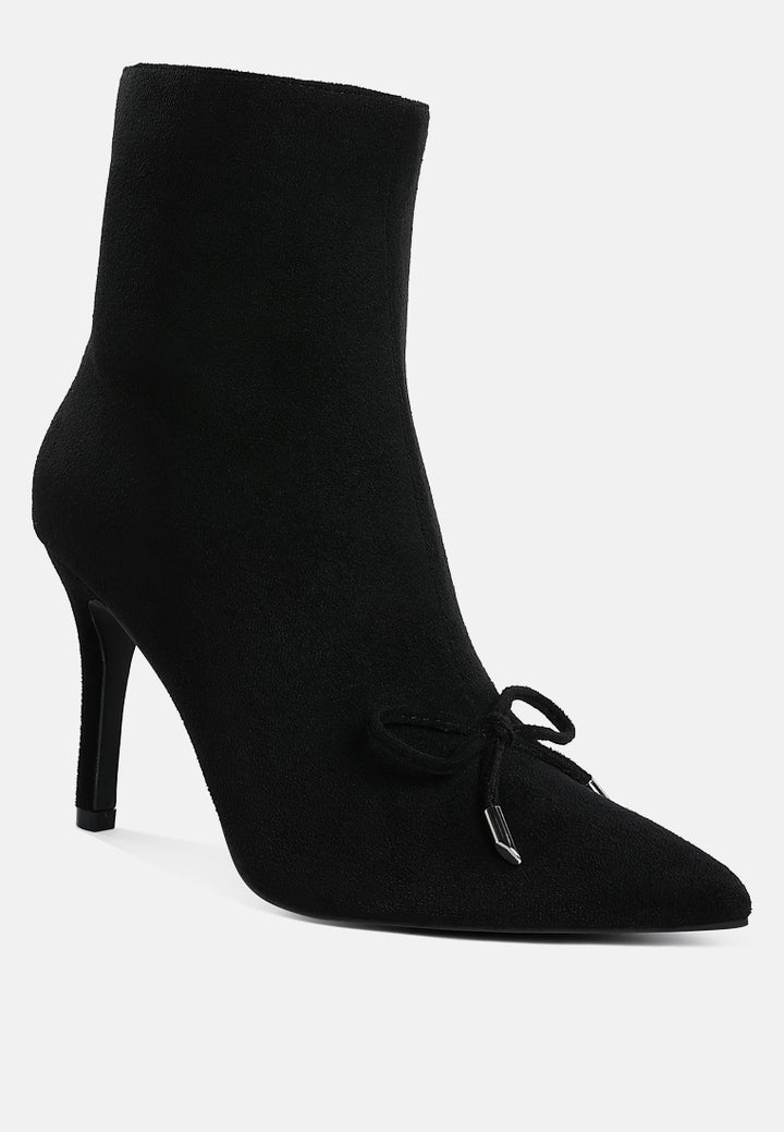 bow detail ankle boots by ruw#color_black