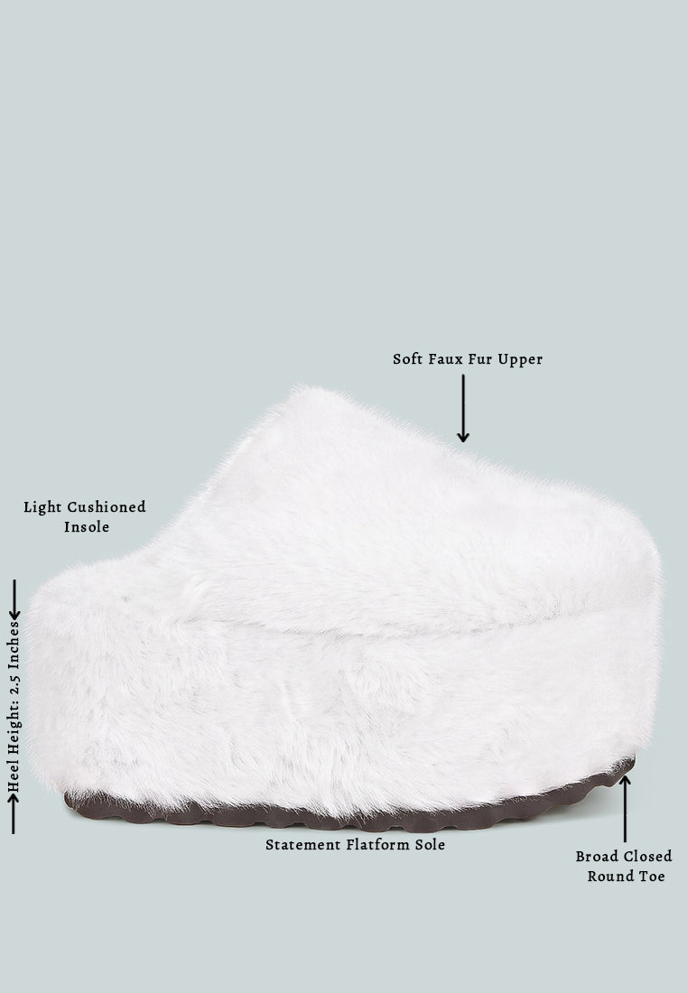 Walkwave Flatform Heel Slip Ons#color_snow-white