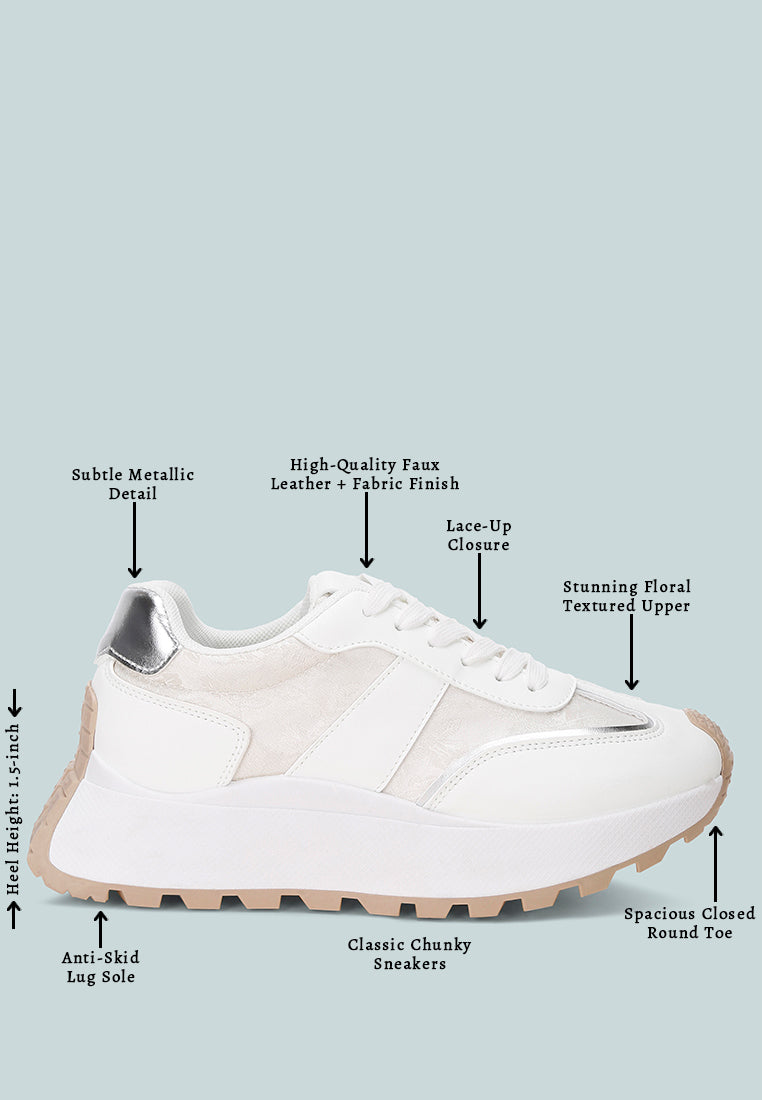 Zapatillas deportivas informales con bloques de color Squeaker#color_white