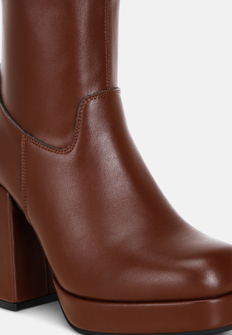 Botines con punta cuadrada elevada Antbera#color_brown-smooth