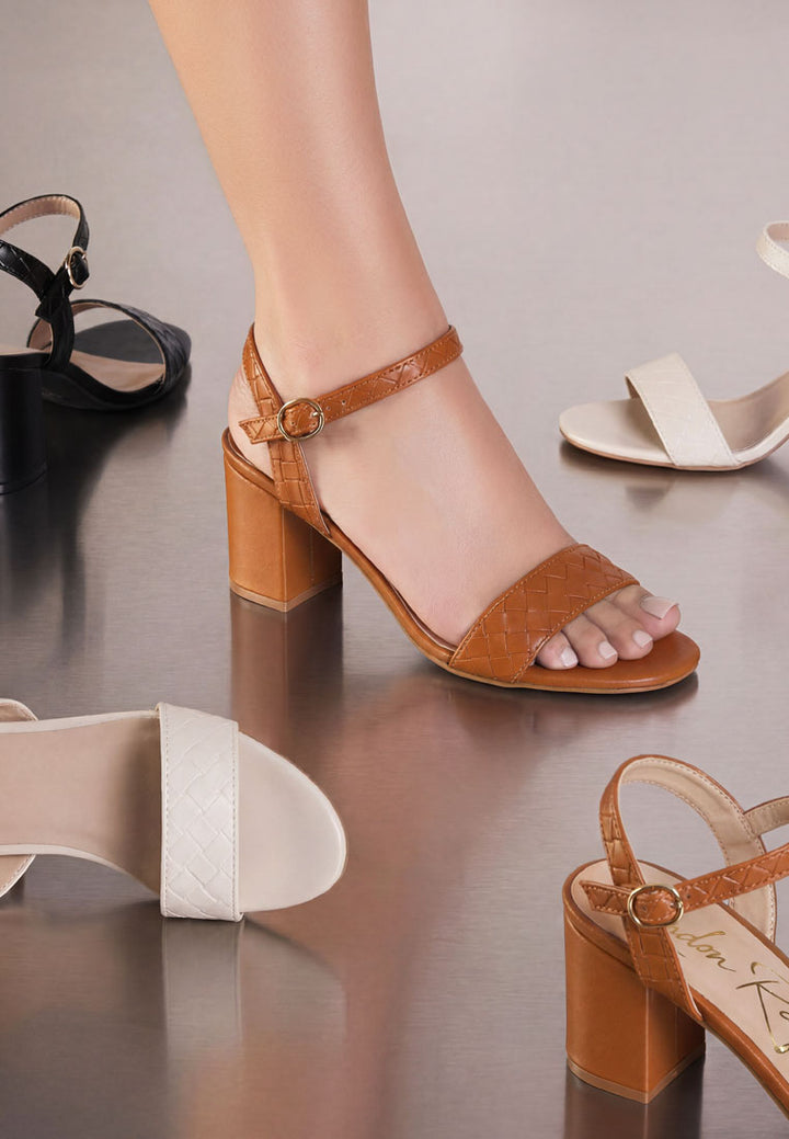 block heeled slip on sandals by mode#color_tan