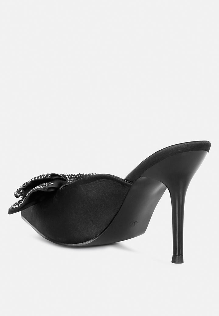 Mules con tacón y lazo de strass en azul Elisda#color_Black