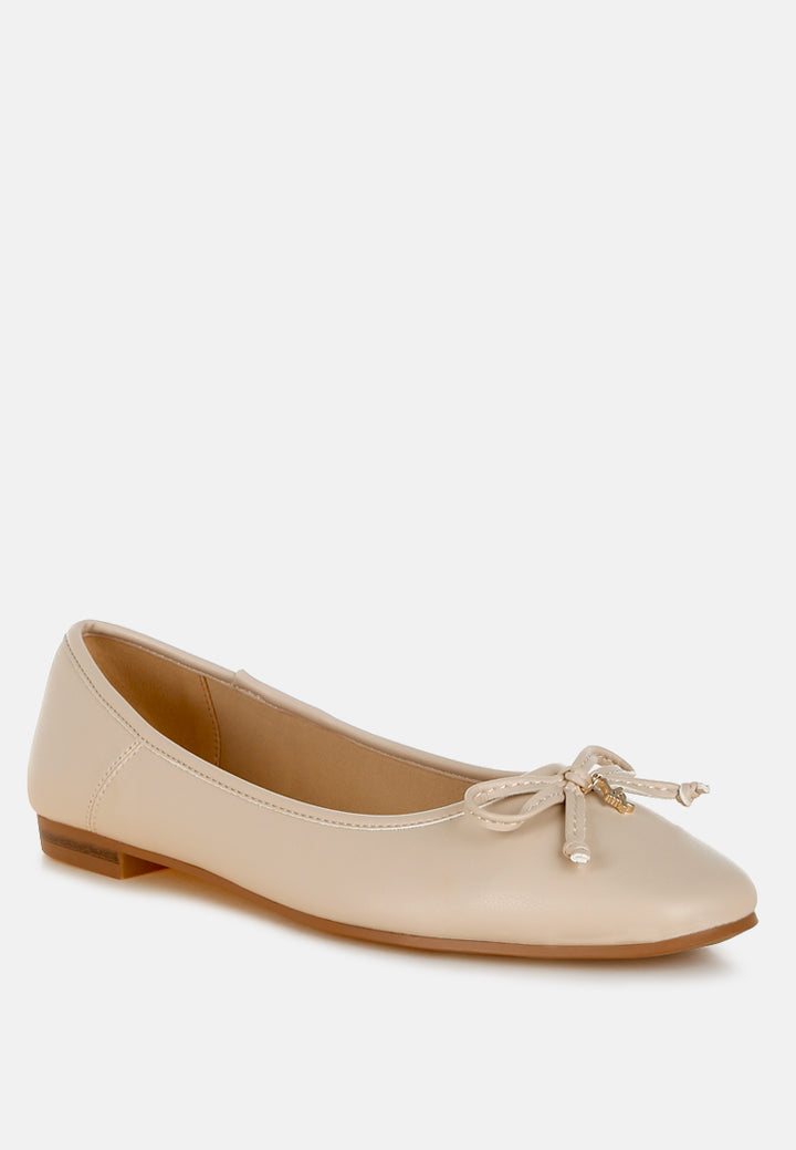 Bailarinas Casuales Enchanted de Piel Sintética#color_beige