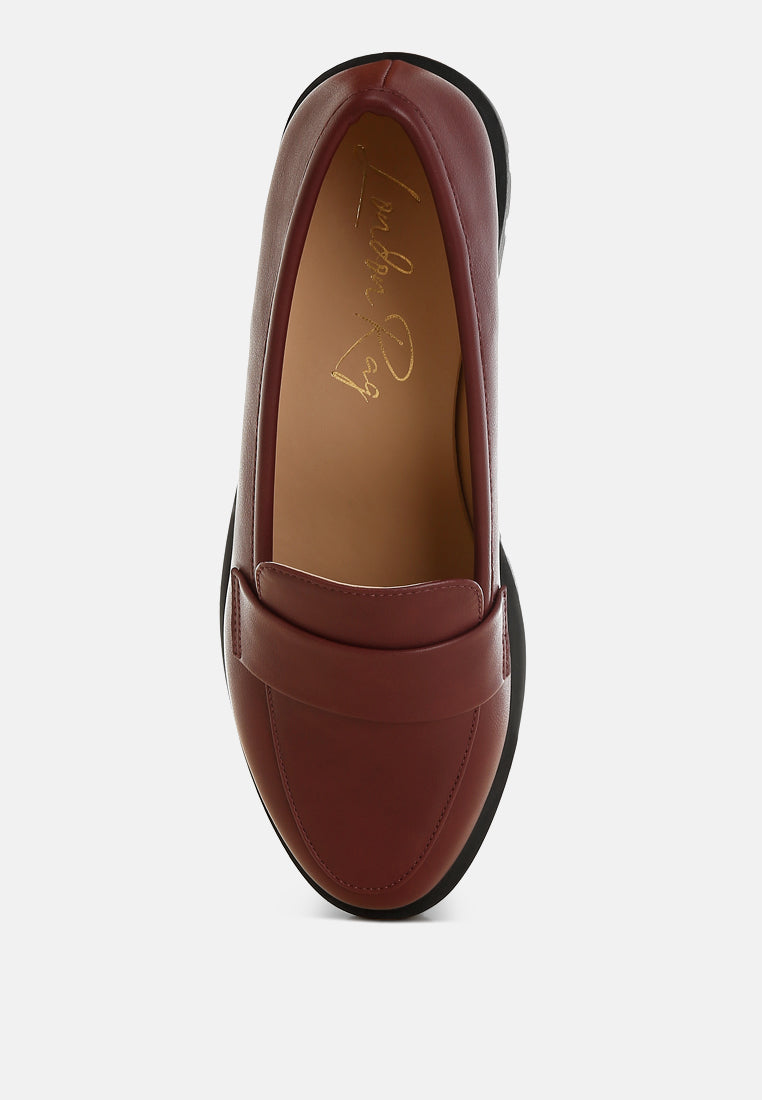 peridot faux leather chunky loafers#color_burgundy