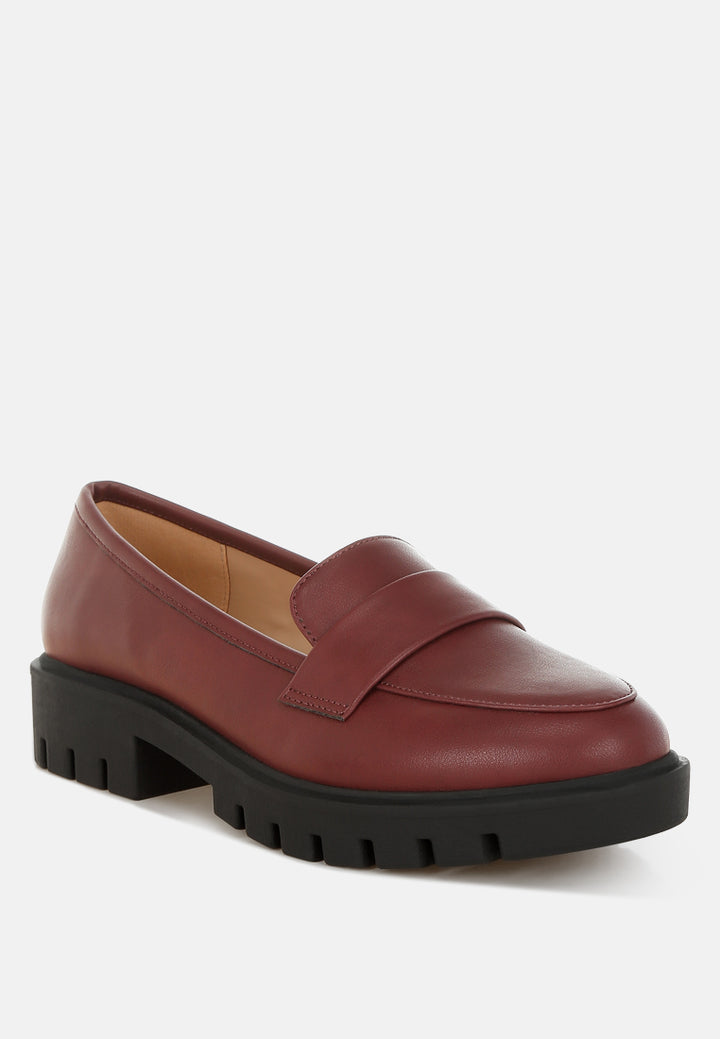 peridot faux leather chunky loafers#color_burgundy