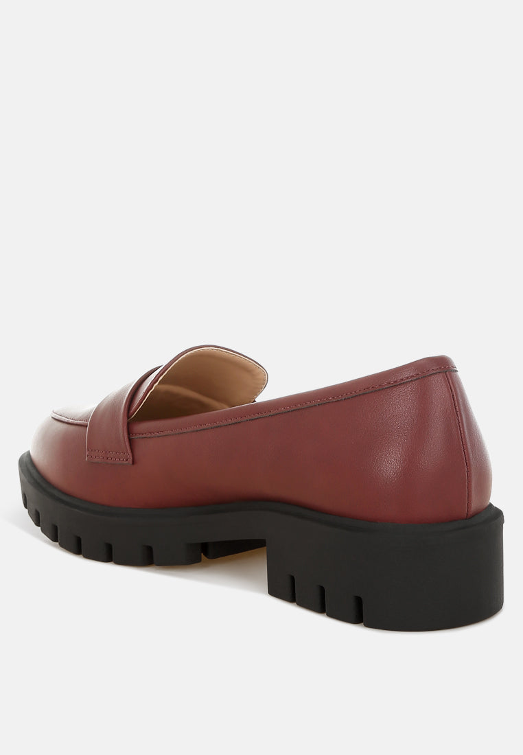 peridot faux leather chunky loafers#color_burgundy