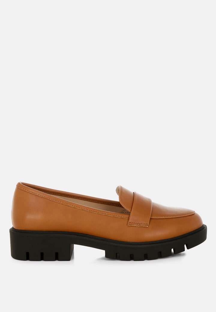 peridot faux leather chunky loafers#color_tan