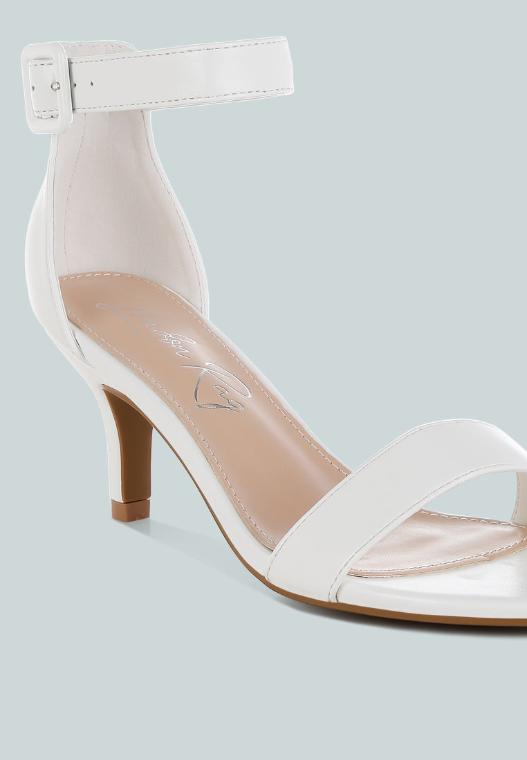 sandal tumit kucing kulit imitasi dengan mode#color_white