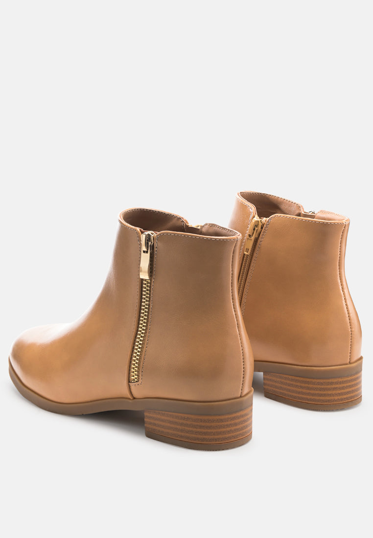 Ankle Boots in Tan#color_tan
