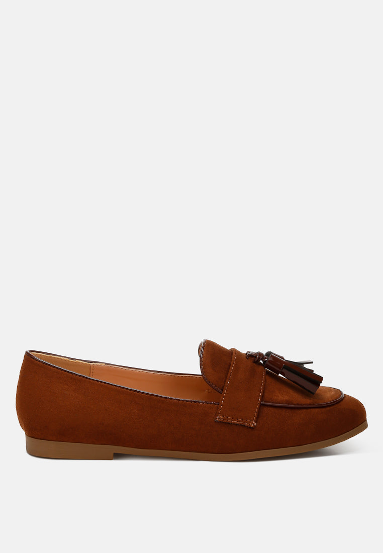 folklore micro suede tassel loafers#color_brown