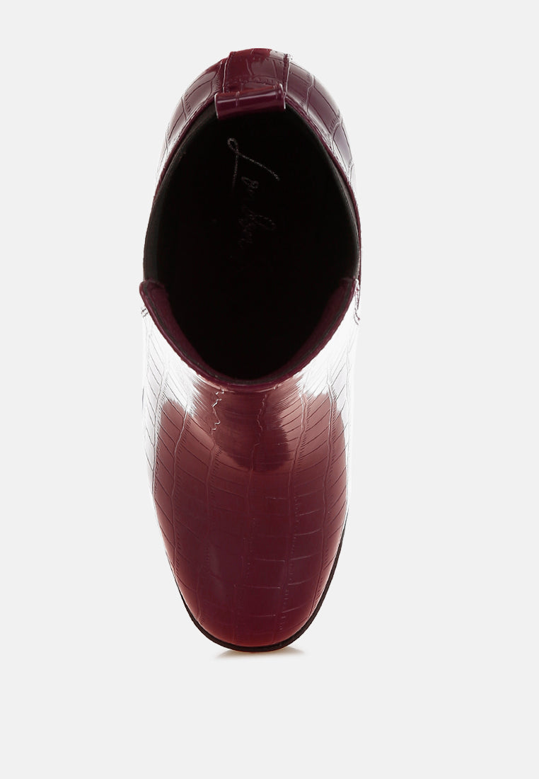 foxy faux leather croc chelsea boots#color_burgundy