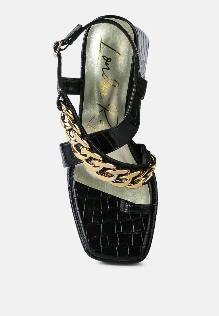 frecklin metal chain strap croc block sandals#color_black